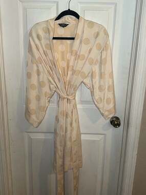 Soma Sensual Cream Polka Dot Kimono Robe